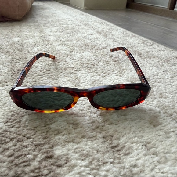 Tortoise Shell Sunglasses - Picture 7 of 9